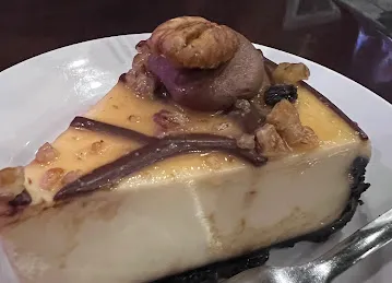 Alligator Rays Cajun Sports Bar