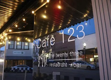 Café One Twenty Three