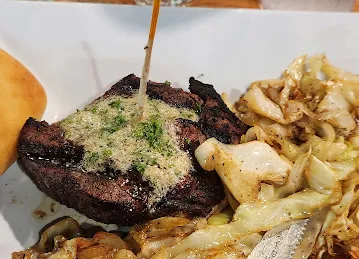 Crosswoods Restaurant & Sports Club