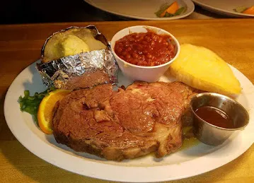 Crosswoods Restaurant & Sports Club