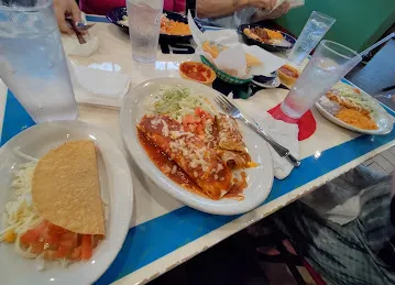 El Monterrey Mexican Grill