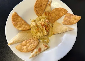 Foodies Restaurant & Grill