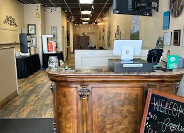 Foodies Restaurant & Grill