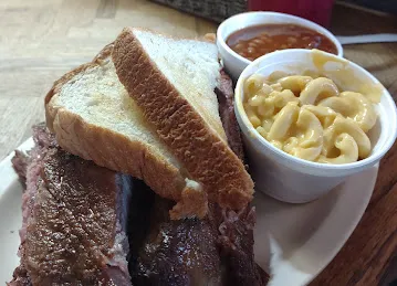 Glenn's Smokehouse