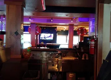 Harbor View Bar & Grill