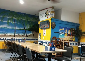 Mariscos Las Playitas