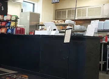 Primo's Grill & Deli
