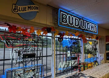 Tinker's Liquor Store