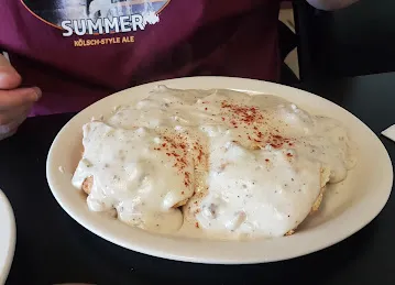 Trada's Breakfast Diner