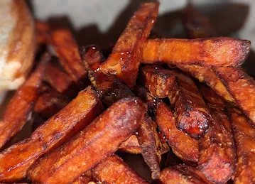 Wrecked Canoe Bistro + Patio