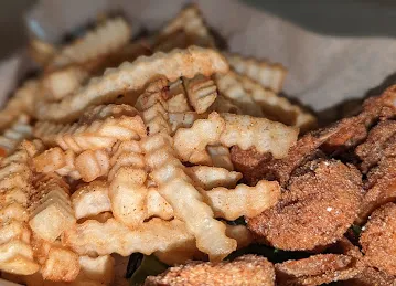 Wrecked Canoe Bistro + Patio